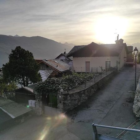 Casa Vacanze Da Ingrid & Max - Cir 39 - Saint-Christophe Kültér fotó